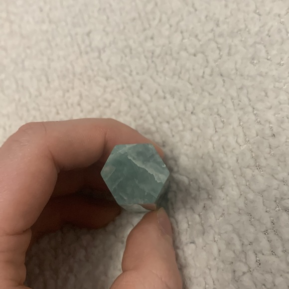 Green Fluorite Obelisk Tower 💚 - Picture 3 of 3